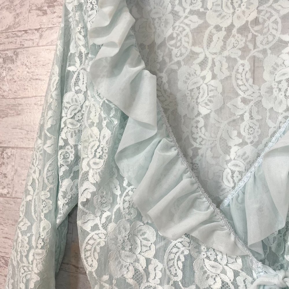 Baby Blue Lace Robe Size Medium - Picture 6 of 9